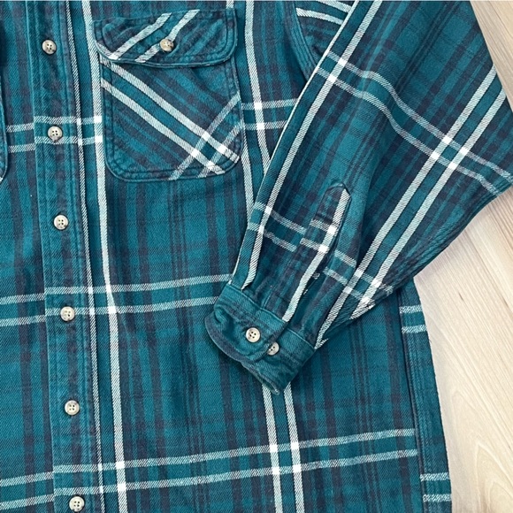 Carhartt Rugged Outdoor Wear Heavy Plaid Button Down Long Sleeve Shirt Size XL - Picture 4 of 9